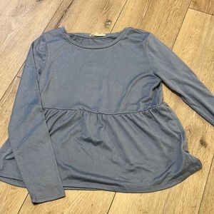 Super cute and comfy long sleeve